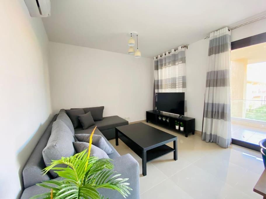 Sunny 1 Bedroom G Cribs Elgouna With Open View * הורגהדה